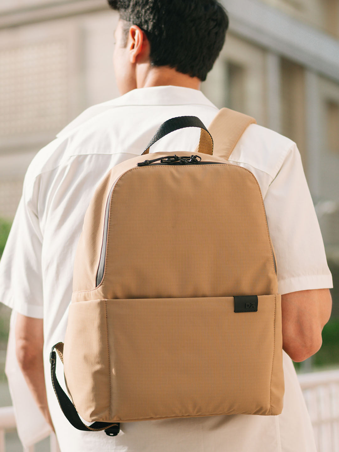 Pivot Lunar Daypack Sand
