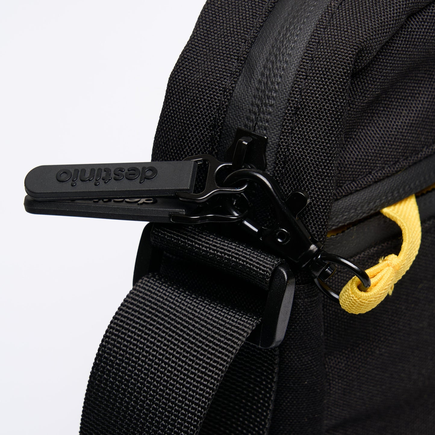 Destinio Sling bag small - Black
