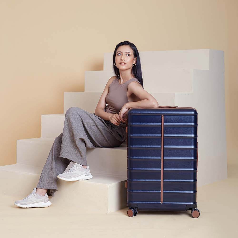 Odyssey | Large Hard Luggage